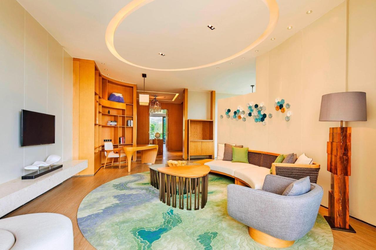 The Westin Shimei Bay Resort Wanning Exterior foto