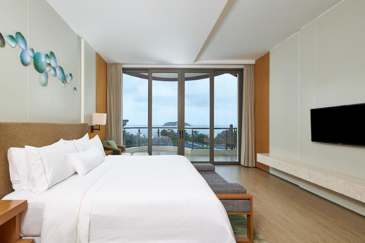 The Westin Shimei Bay Resort Wanning Exterior foto